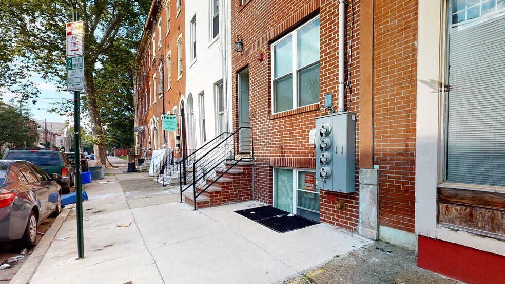303 NORTH 41ST STREET EXTERIOR - 303 N 41st St