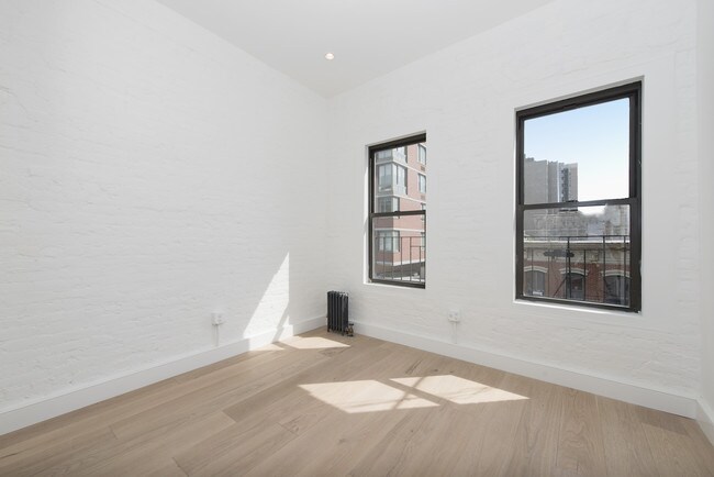 Floorplan - 245 E 30th St