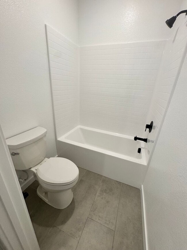 Building Photo - Brand New!!!  Beautiful 4 Bedroom Divario Home! VIEWS VIEWS VIEWS!!!