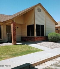 Building Photo - 1055 N Recker Rd