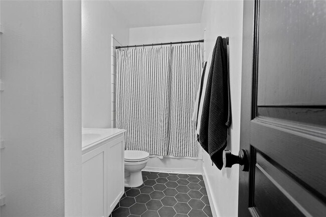 Building Photo - 7529 Topaz Way