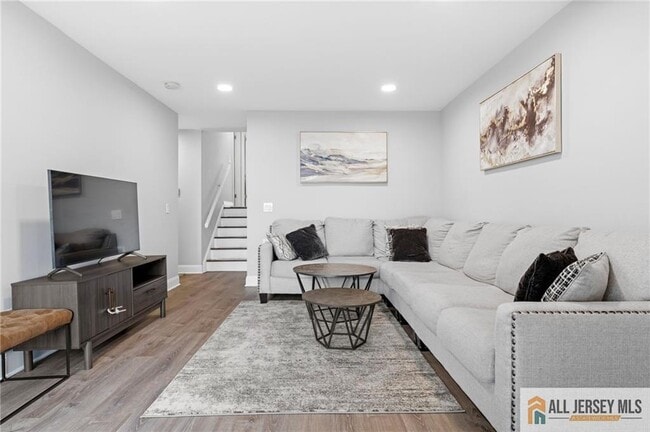 Building Photo - 3001 Revere Ct