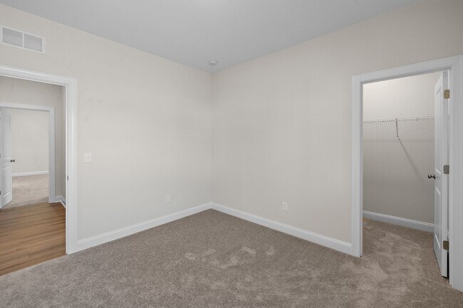 Building Photo - ***Brand New 4/3 in Olde Liberty Golf Community***