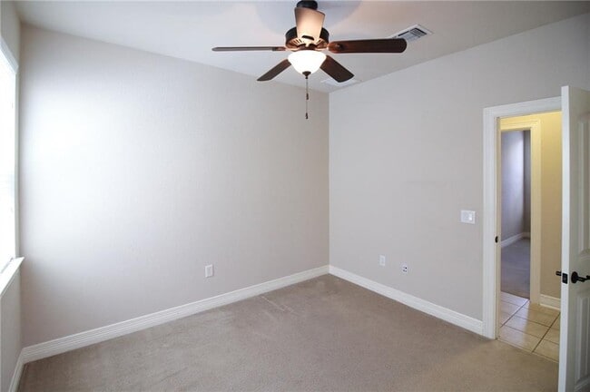 Building Photo - 4225 Threadgill St