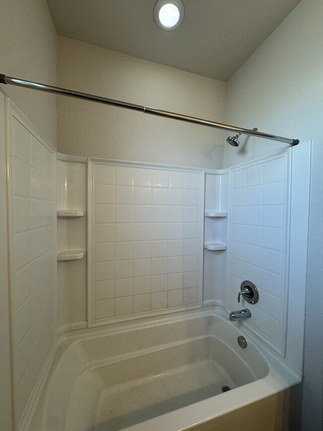 Building Photo - 8142 Luz de Luna St