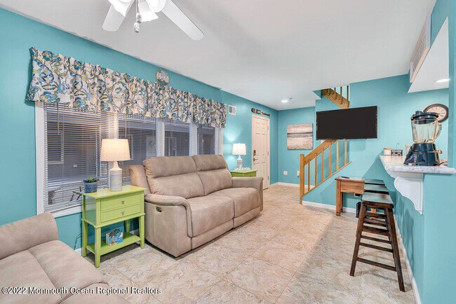 Building Photo - 1709 NJ-35