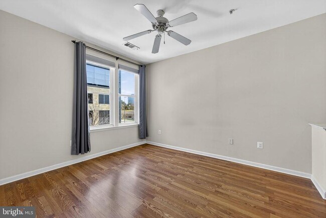 Building Photo - 12001 Market St