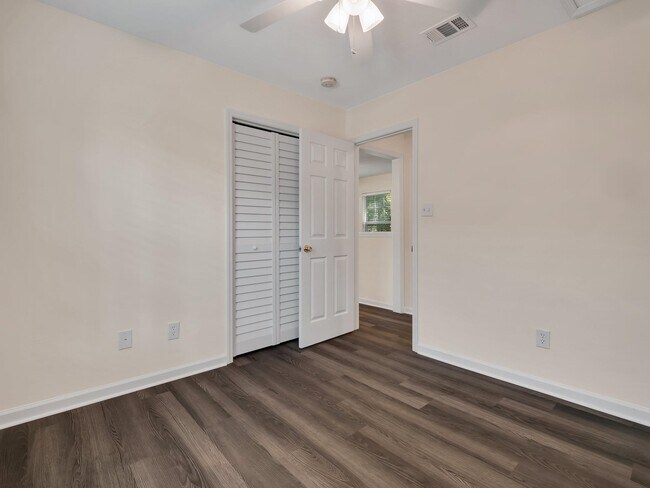 Building Photo - 2222 St Marks St