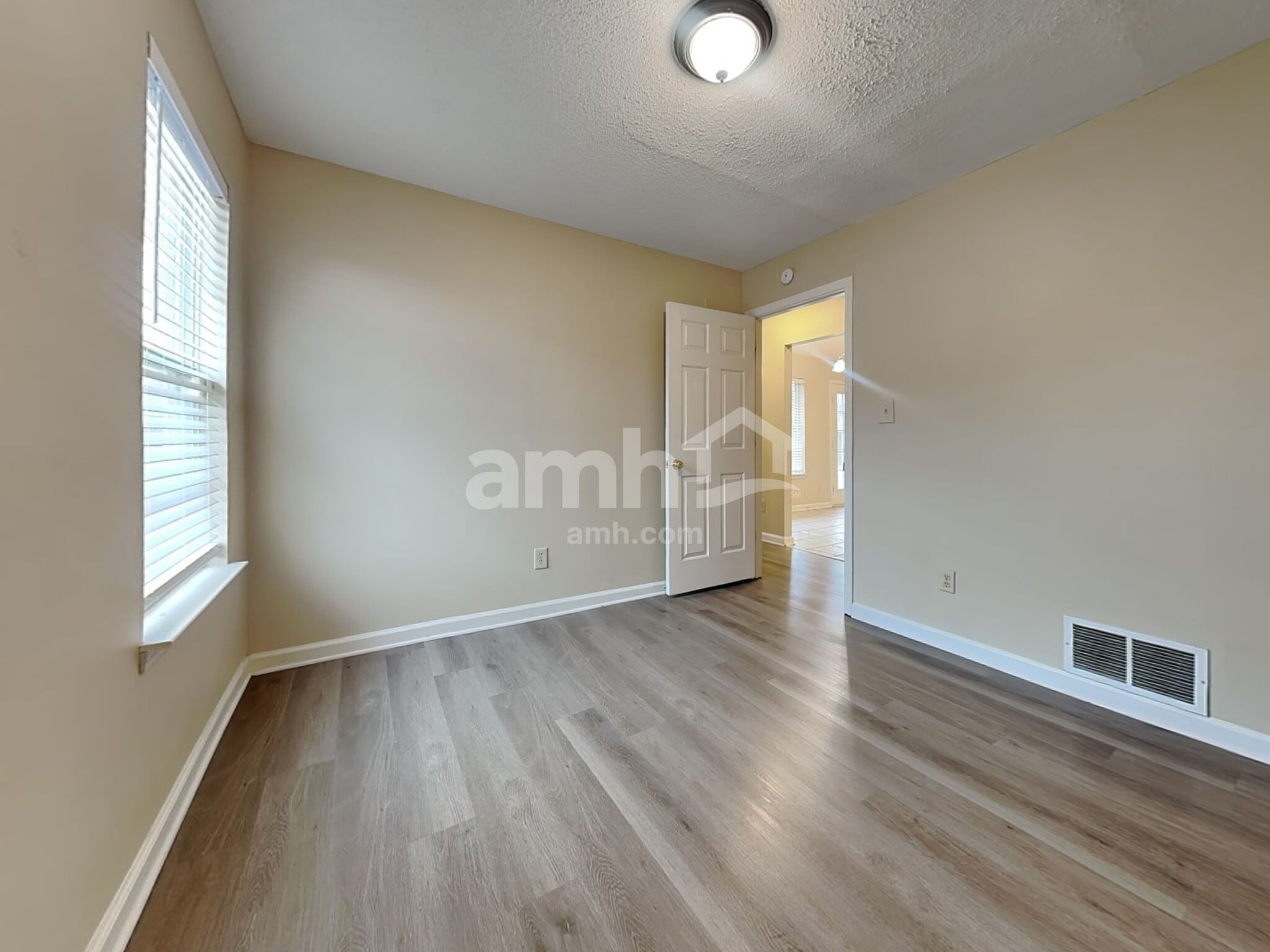 Building Photo - 6768 Cassidy Dr