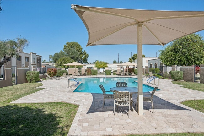 Building Photo - 5111 N 83rd St