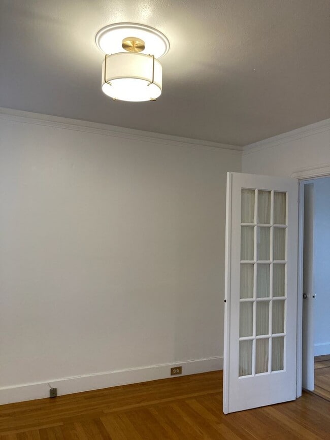 Building Photo - **Cute Home in SRJC Area!!**