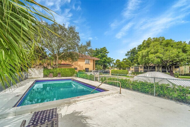 Building Photo - 9182 NW 40th St