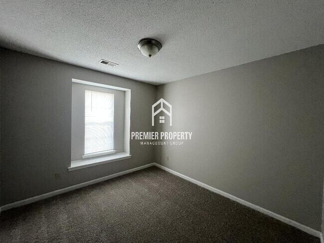 Building Photo - 4301 Brickwood Ln