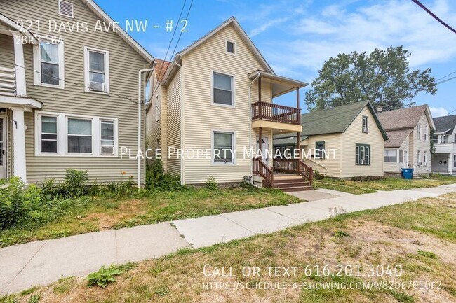 Building Photo - 921 Davis Ave NW