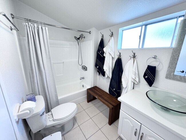 Building Photo - M Cypress