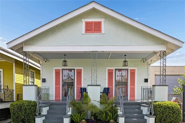 Building Photo - 619 Ninth St