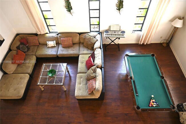 Building Photo - 1104 Washington St