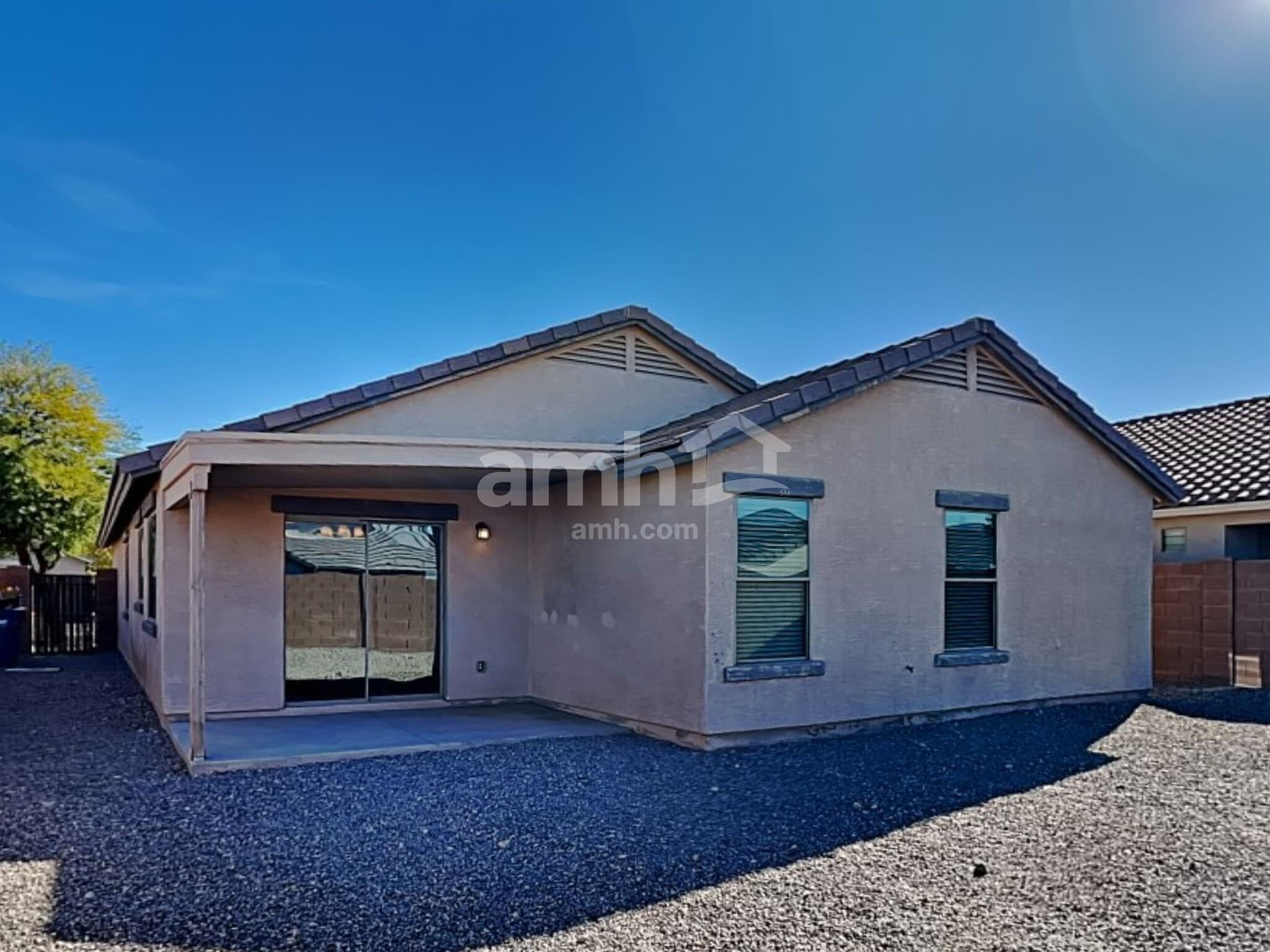 Building Photo - 2324 S 238th Ln
