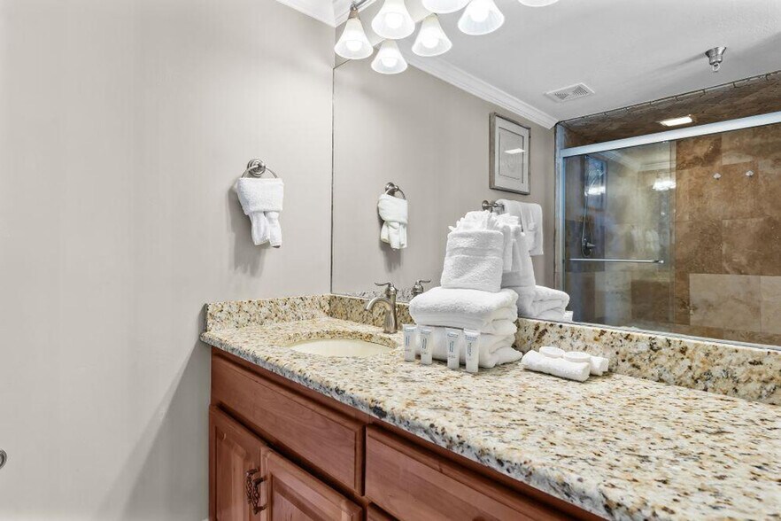 Building Photo - 24038 Perdido Beach Blvd