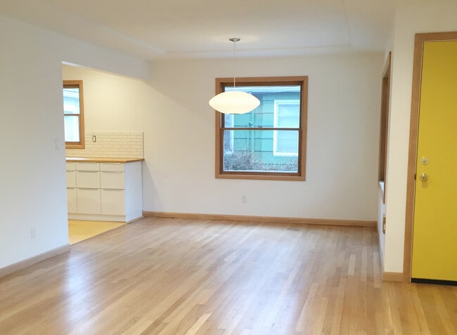 Dining Room - 6205 NE 30th Ave