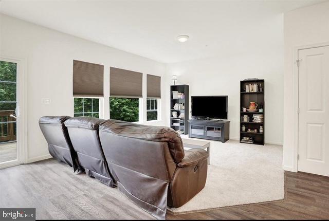 Building Photo - 369 Weatherstone Dr