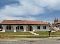Building Photo - 1624 Cordova Ave