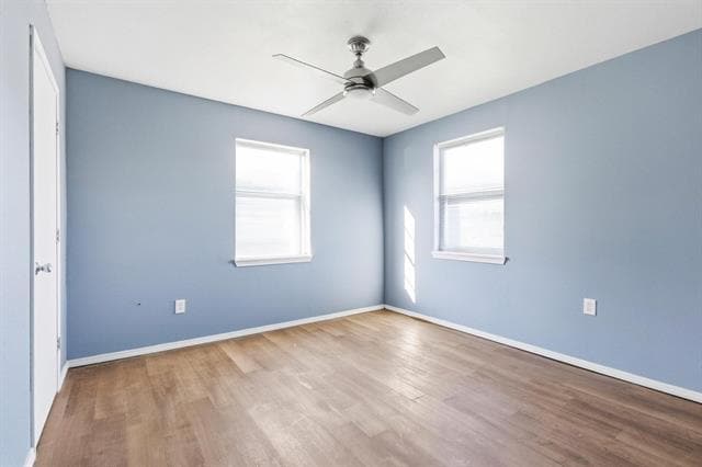 Building Photo - 916 8th St NW