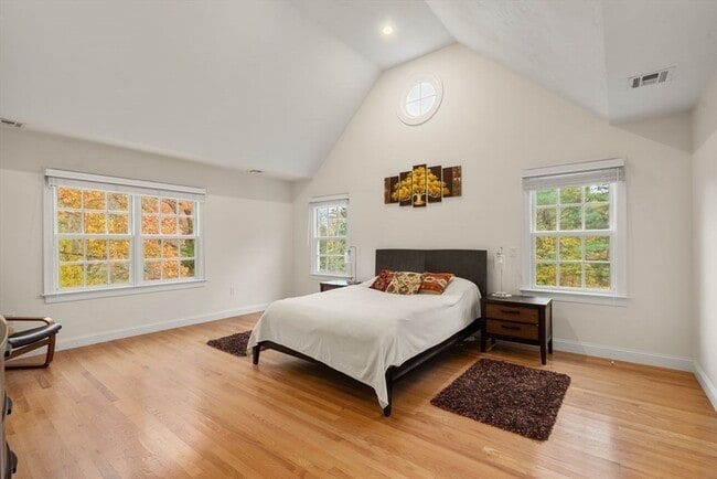 Building Photo - 53 Drabbington Way