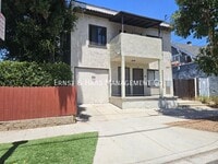 Building Photo - 519 W 8th St