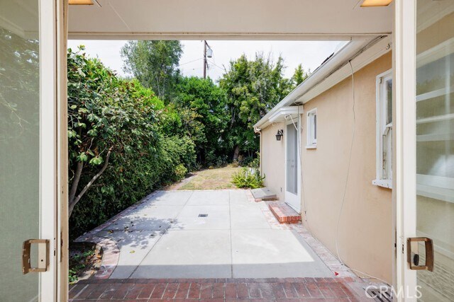 Building Photo - 715 Winthrop Rd