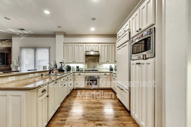 Building Photo - 3822 Brown St