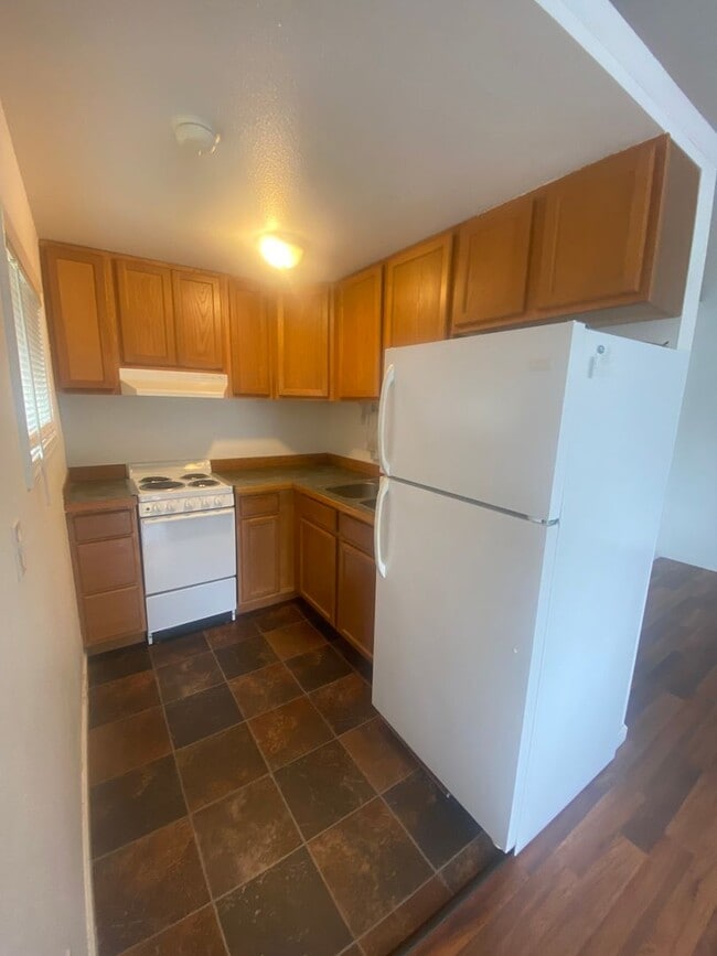 Building Photo - Perfect Space To Call Home! 1 Bed/1 Bath i...