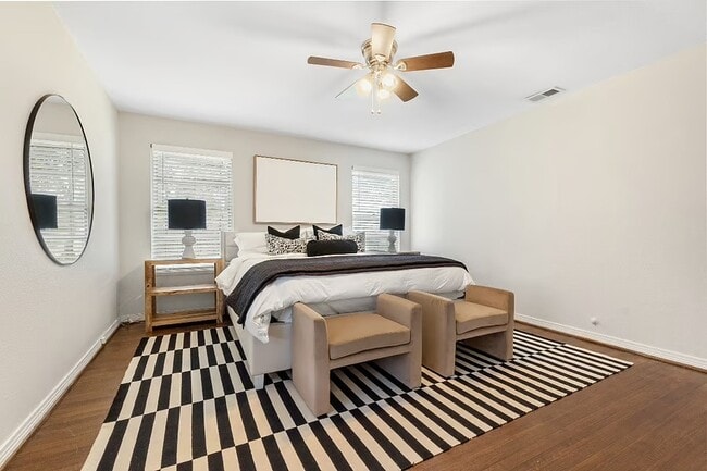 Building Photo - Cozy Forest Hills Retreat in East Dallas