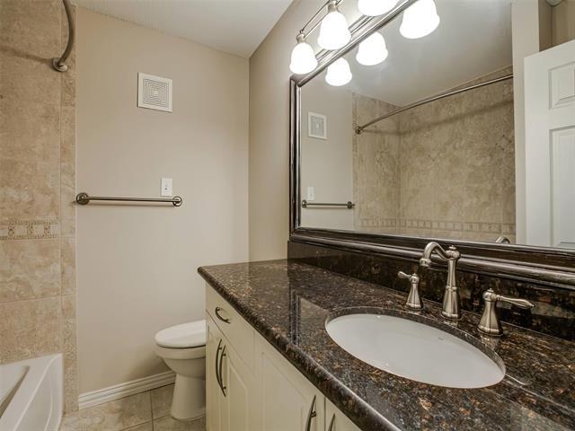 Building Photo - 2201 Wolf St