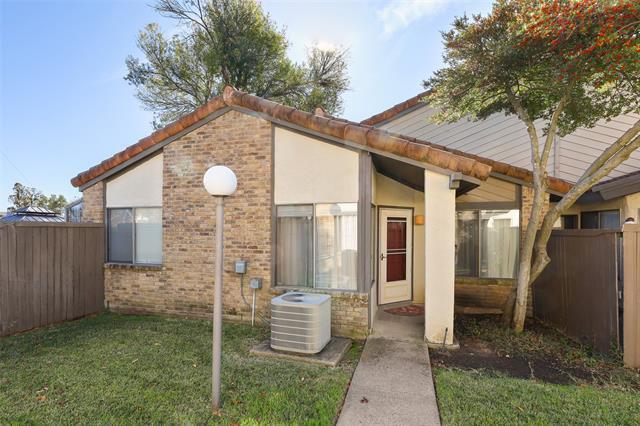 Building Photo - 821 Dublin Dr