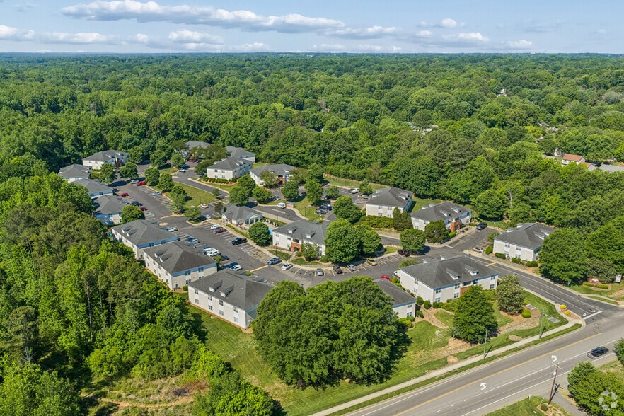 Lawyers Ridge - Lawyers Ridge Apartments