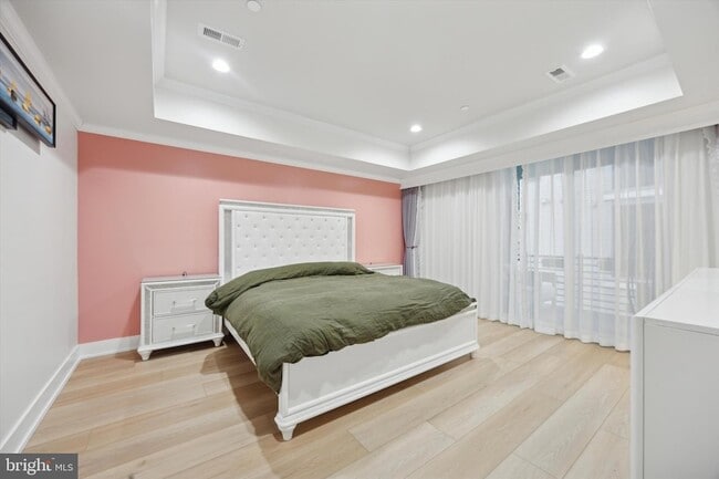 Building Photo - 3001 Sedgeview Walk