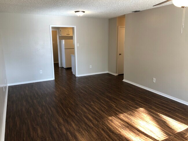 Building Photo - 13403 Rhudy Dr