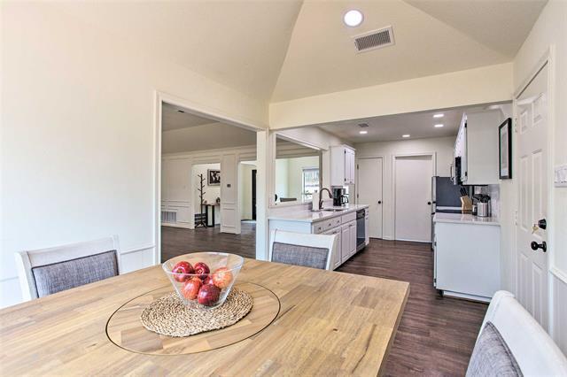Building Photo - 997 Tanglewood Trail