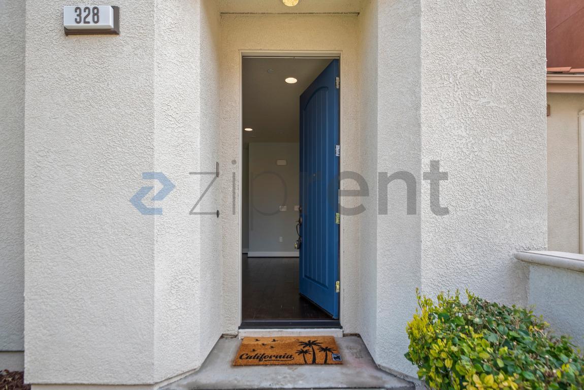 Building Photo - 328 Selby Lane