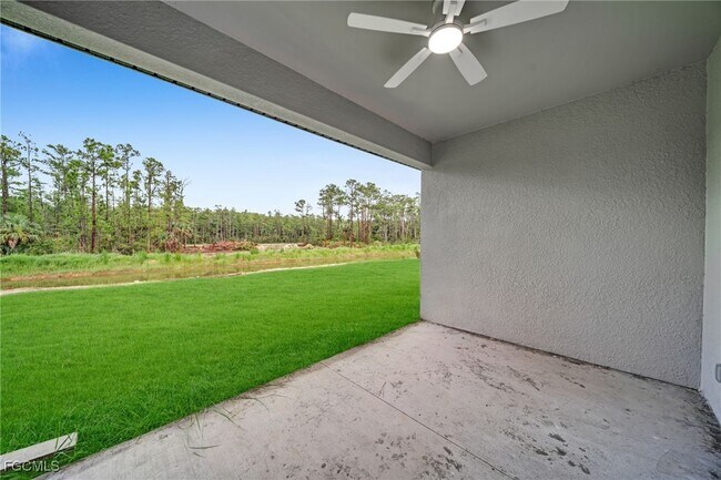 Building Photo - 314 Urbana St