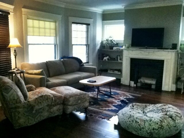 Extra Large Family - 2203 Bellfield Ave