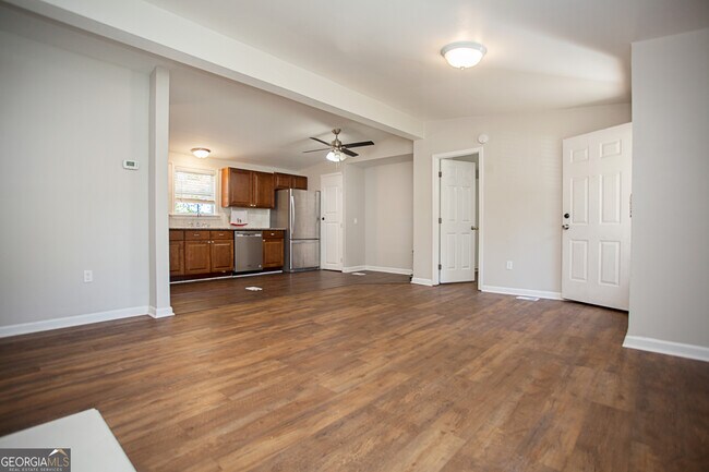 Building Photo - 1801 Marie Way