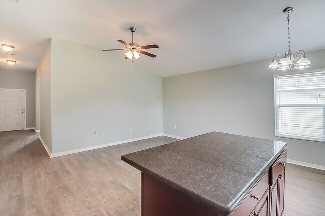 Building Photo - 13346 Willow Oak Cir