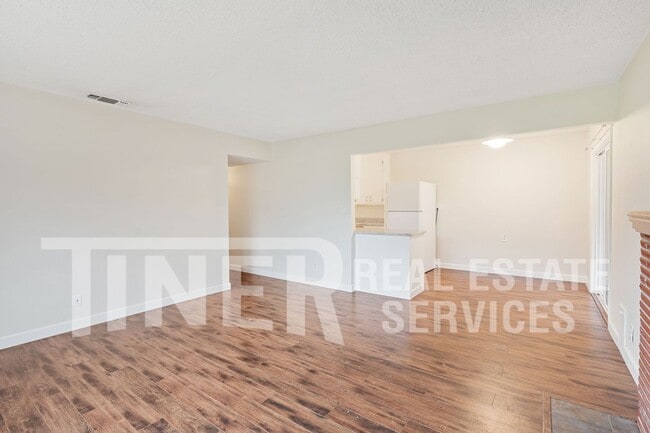 Building Photo - 3960 Annabelle Ave