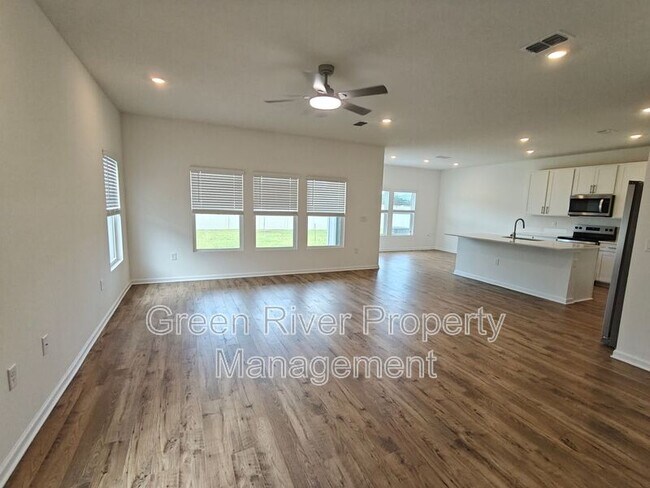 Building Photo - 5724 Lagoon Cruise Wy