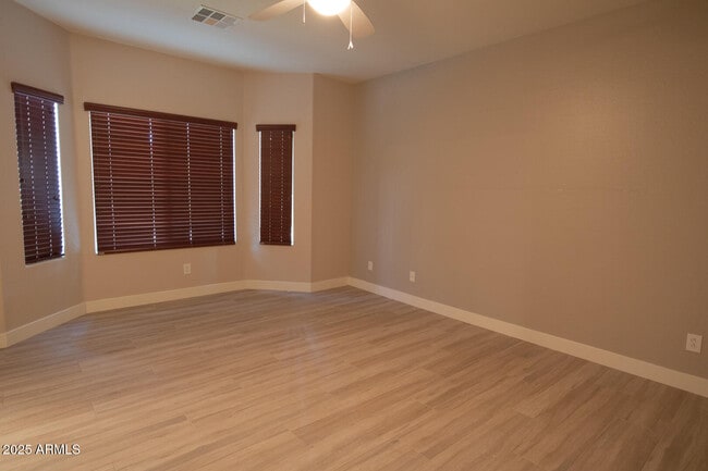 Building Photo - 1726 W Desperado Way