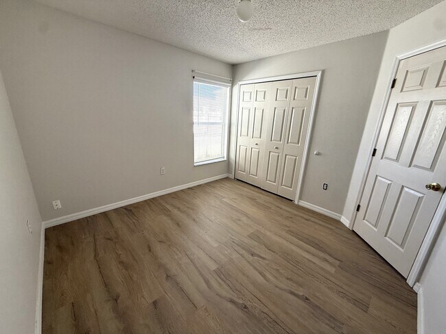 Building Photo - 2429 Ruddenstone Way