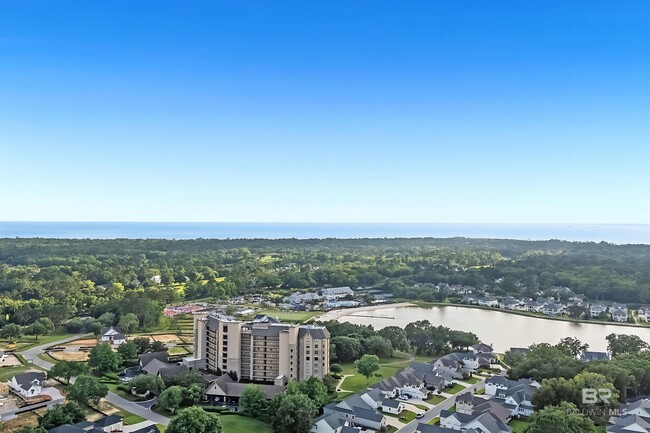Building Photo - 18269 Colony Dr Dr