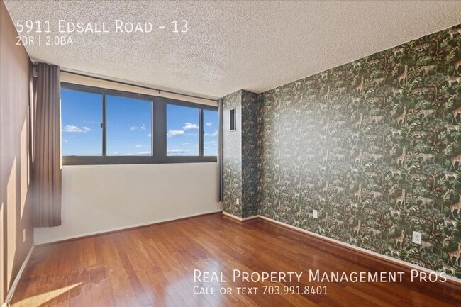 Building Photo - 5911 Edsall Rd